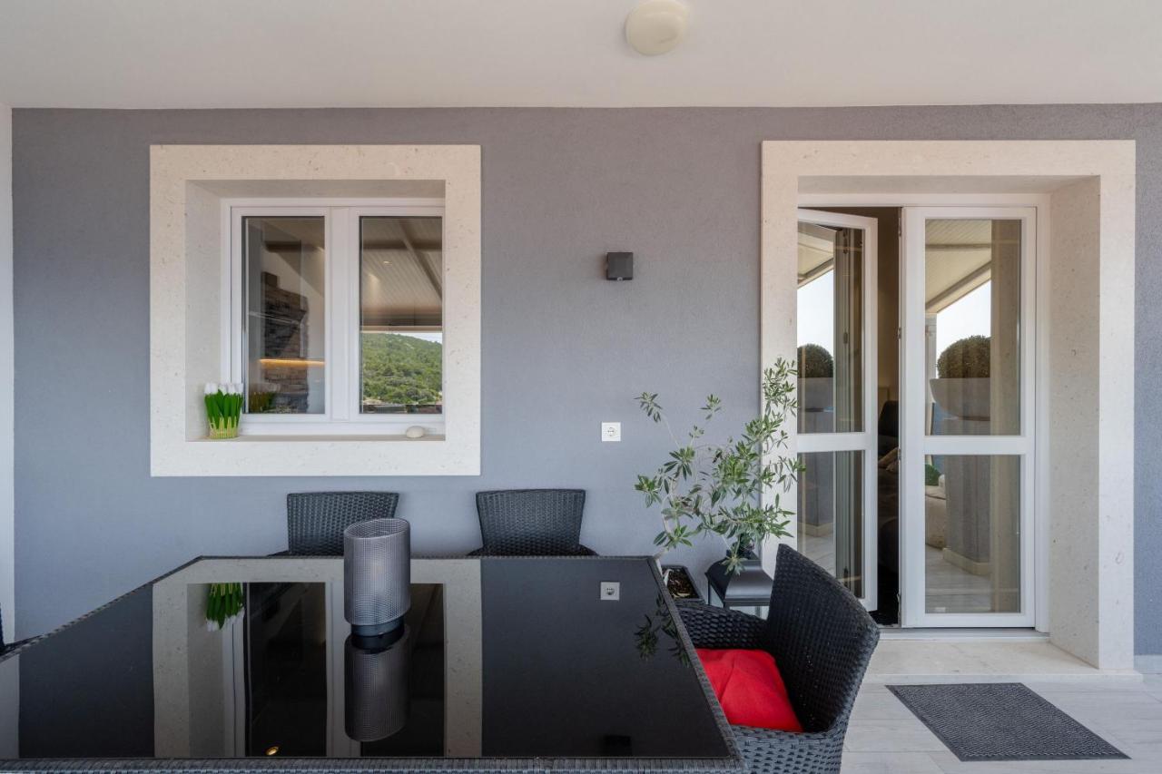 Jasenka Apartment Zavalatica Bagian luar foto